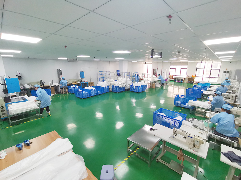 過(guò)濾袋生產(chǎn)車間